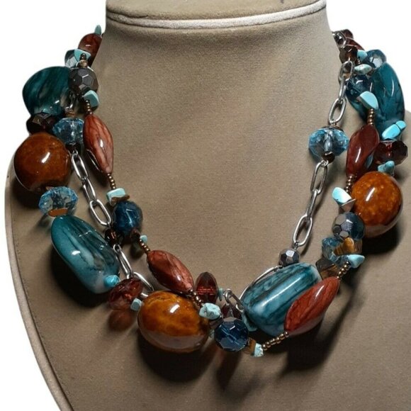 Chunky Multi-stand Necklace Large and Small Faceted Beads with Silver-Tone Chain - Picture 5 of 5